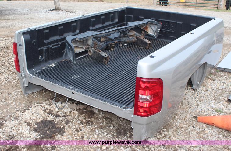 image for item BO9465 2008 Chevrolet 2500HD pickup truck bed