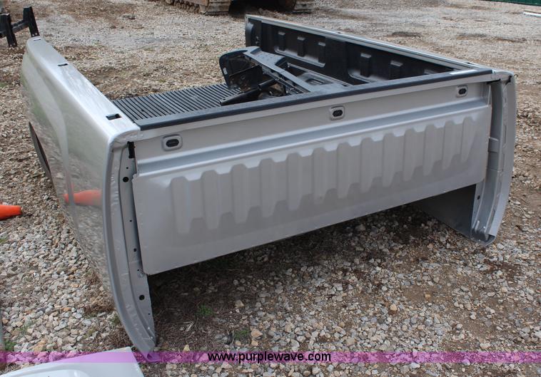 image for item BO9465 2008 Chevrolet 2500HD pickup truck bed