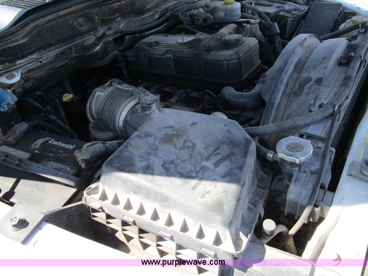 image for item D2327 2006 Dodge Ram 2500 pickup truck