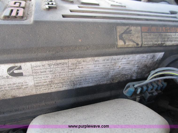 image for item D2327 2006 Dodge Ram 2500 pickup truck