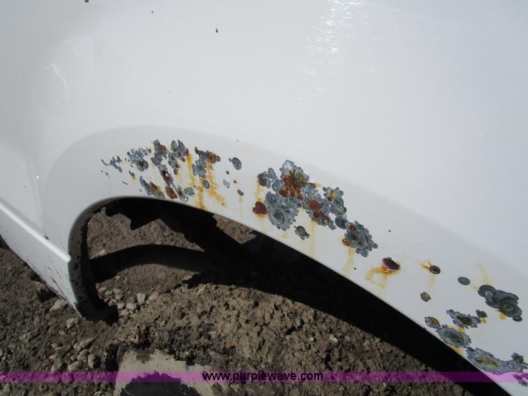 image for item D2329 2004 Ford F150 XLT pickup truck