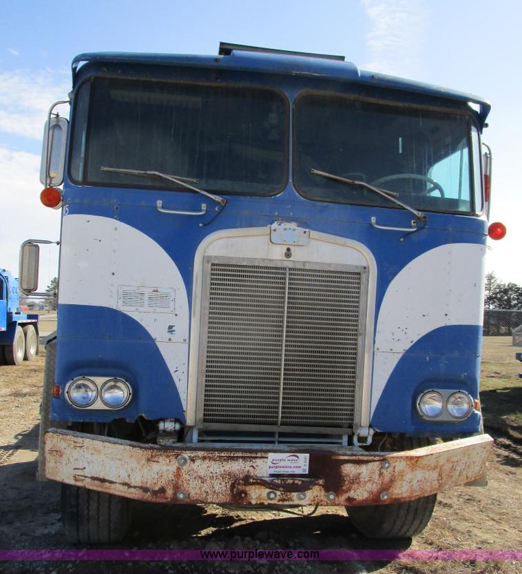 image for item D2351 1980 Kenworth K100 semi truck