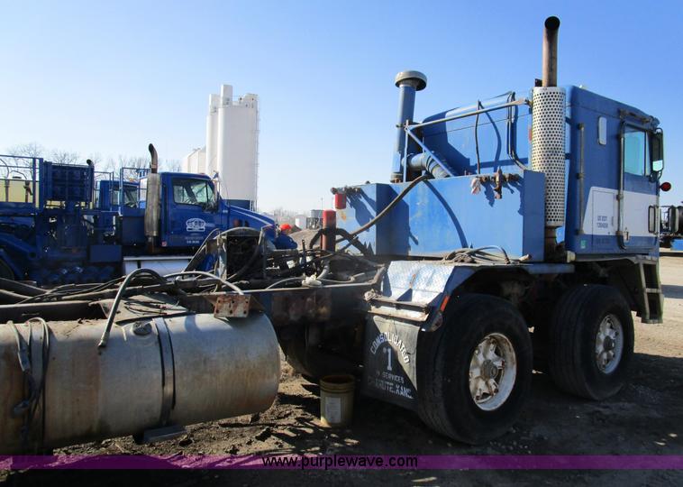 image for item D2351 1980 Kenworth K100 semi truck