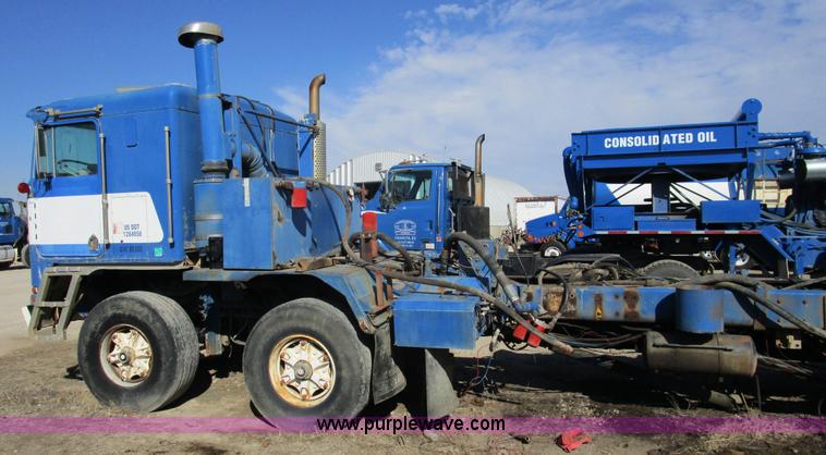 image for item D2351 1980 Kenworth K100 semi truck