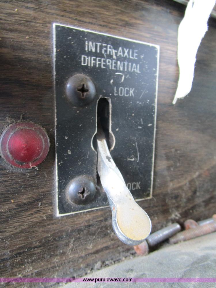 image for item D2351 1980 Kenworth K100 semi truck