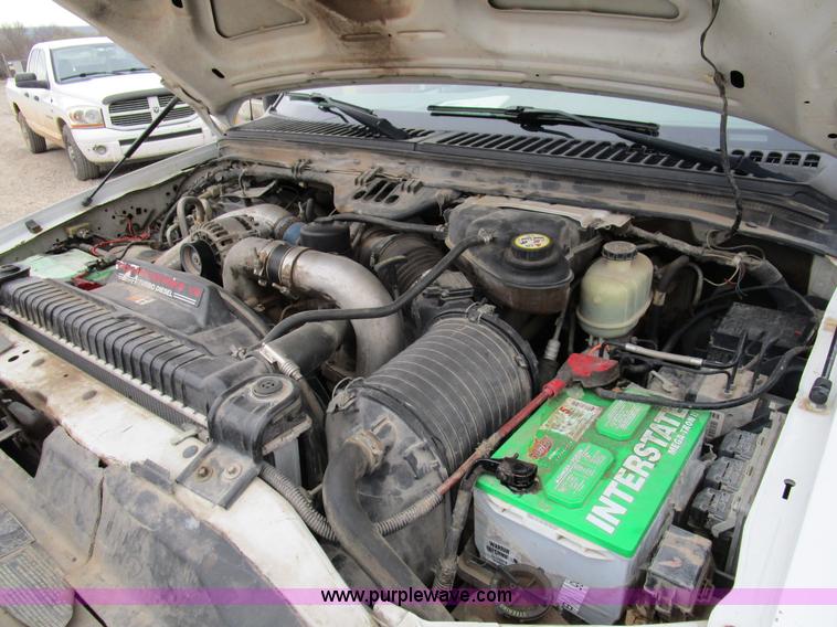 image for item D2393 2006 Ford F250 Super Duty XLT pickup truck