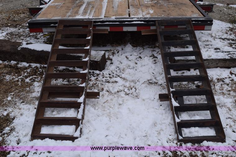 image for item E6226 1998 Homemade flatbed trailer