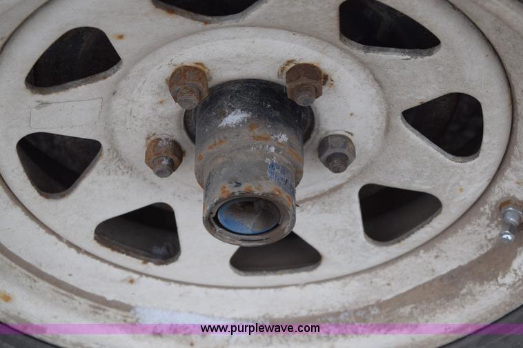 image for item E6227 1998 Homemade flatbed trailer