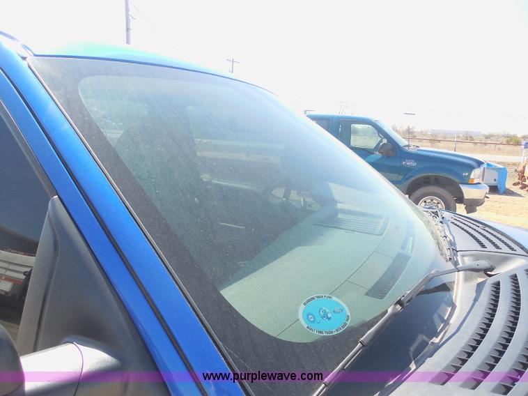 image for item E6309 2011 Ford F150 SuperCrew pickup truck