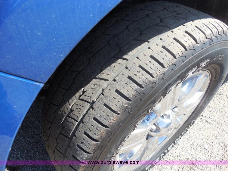 image for item E6309 2011 Ford F150 SuperCrew pickup truck