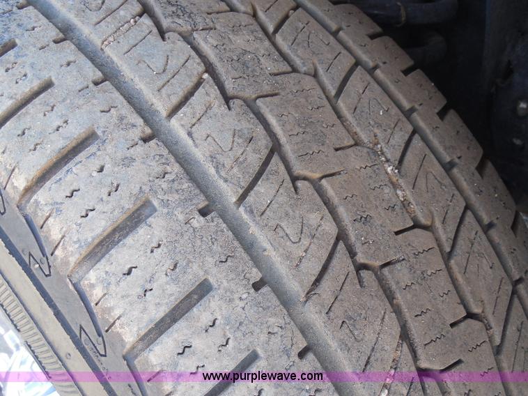 image for item E6309 2011 Ford F150 SuperCrew pickup truck