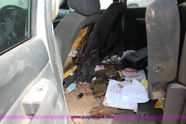 image for item F7556 2008 Chevrolet Silverado 2500HD Crew Cab pickup truck