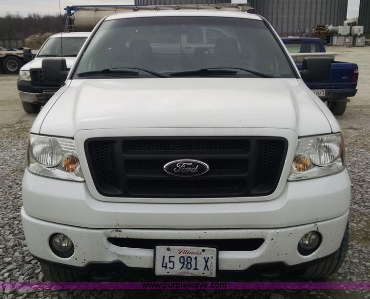 image for item F8427 2007 Ford F150 FX4 SuperCrew pickup truck