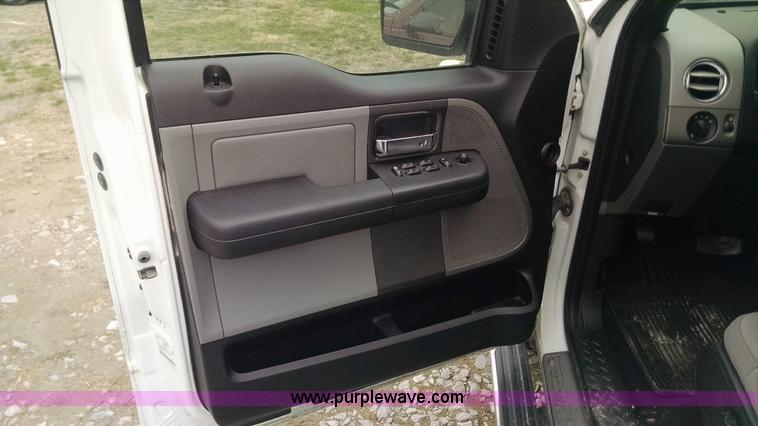 image for item F8427 2007 Ford F150 FX4 SuperCrew pickup truck