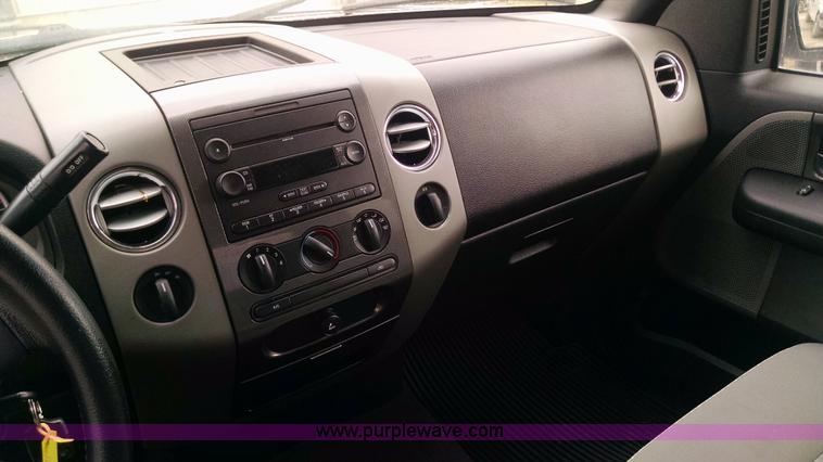 image for item F8427 2007 Ford F150 FX4 SuperCrew pickup truck