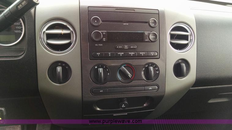 image for item F8427 2007 Ford F150 FX4 SuperCrew pickup truck