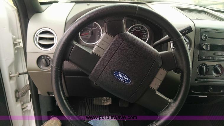 image for item F8427 2007 Ford F150 FX4 SuperCrew pickup truck