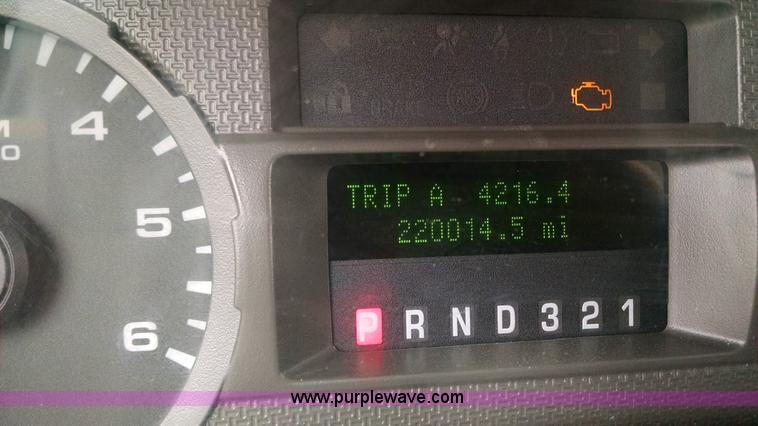 image for item F8429 2008 Ford F250 Super Duty XL SuperCab pickup truck