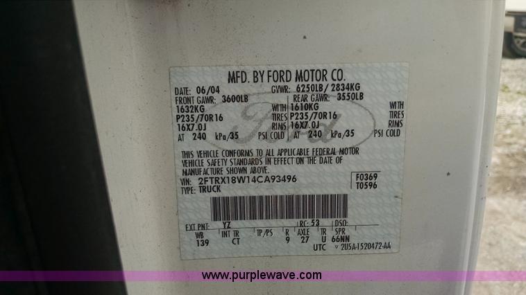 image for item F8430 2004 Ford F150 SuperCab pickup truck