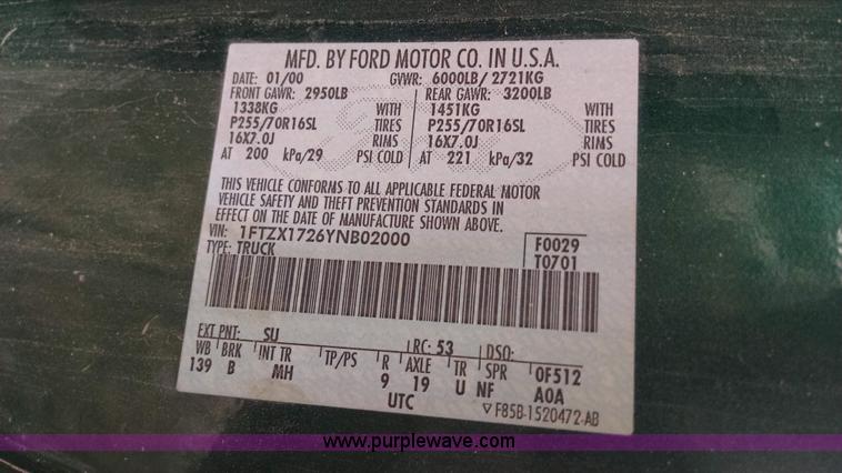 image for item F8431 2000 Ford F150 SuperCab pickup truck