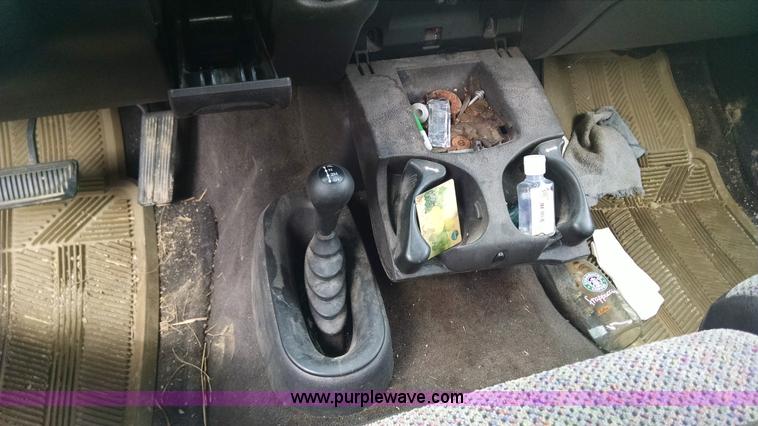 image for item F8432 1998 Dodge Ram 1500 Quad Cab pickup truck