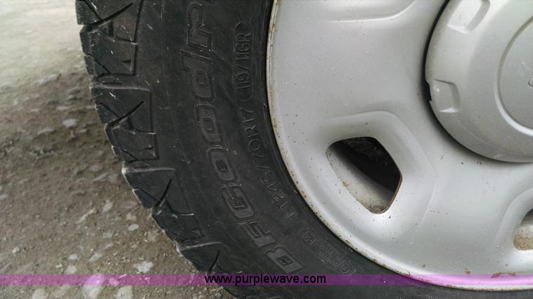 image for item F8434 2008 Ford F150 SuperCrew pickup truck