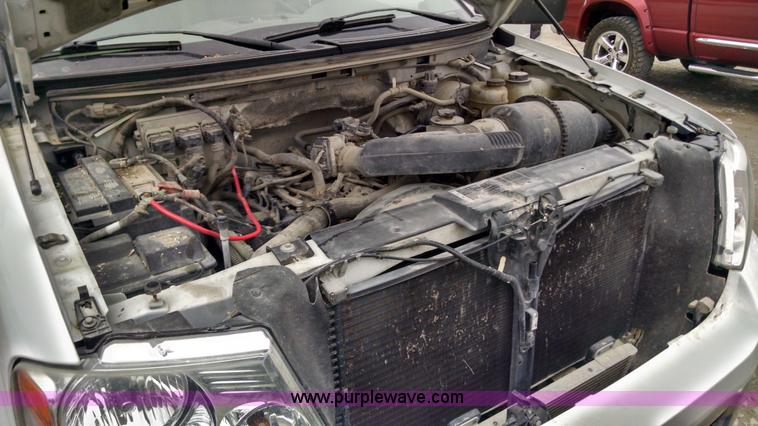 image for item F8434 2008 Ford F150 SuperCrew pickup truck