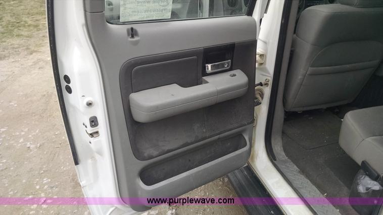 image for item F8434 2008 Ford F150 SuperCrew pickup truck