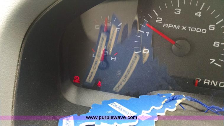 image for item F8434 2008 Ford F150 SuperCrew pickup truck