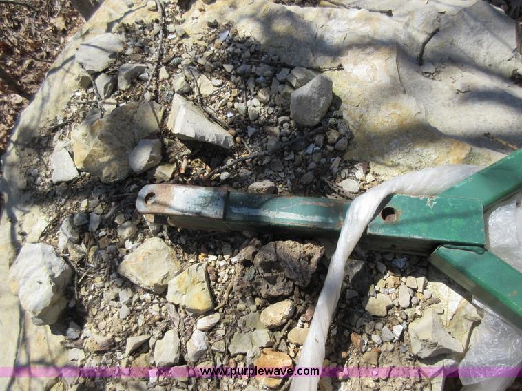 image for item F8442 150 gallon aero sprayer