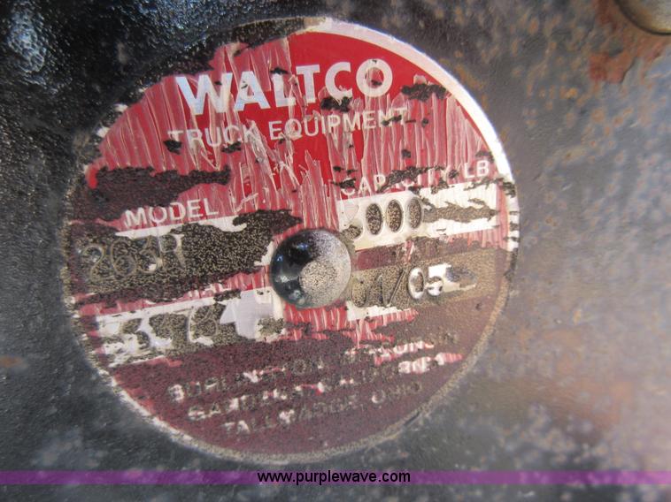 image for item F8451 6'W end gate lift