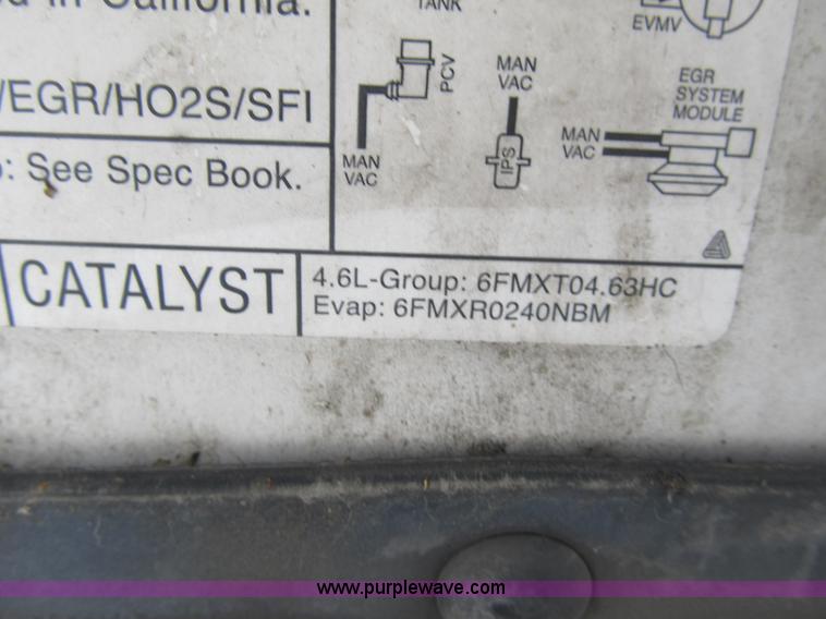 image for item F8996 2006 Ford F150 XL SuperCab pickup truck