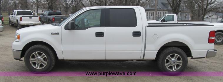 image for item F8997 2006 Ford F150 SuperCrew pickup truck