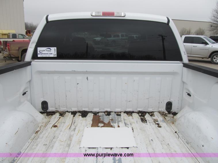 image for item F8997 2006 Ford F150 SuperCrew pickup truck