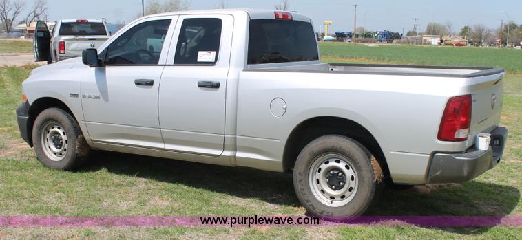 image for item H1563 2011 Dodge Ram 1500 Quad Cab pickup truck
