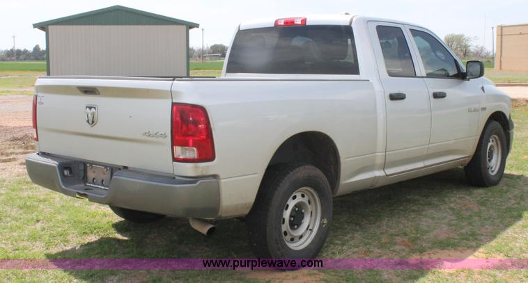 image for item H1563 2011 Dodge Ram 1500 Quad Cab pickup truck