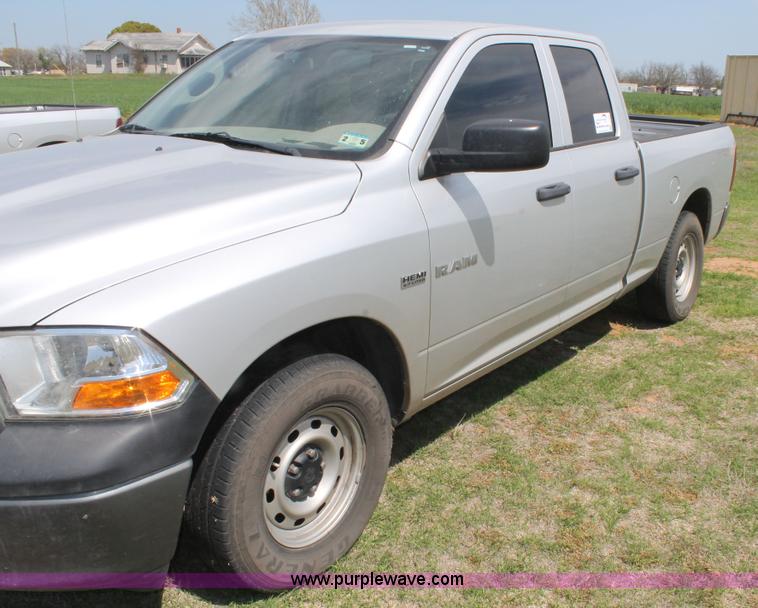 image for item H1563 2011 Dodge Ram 1500 Quad Cab pickup truck