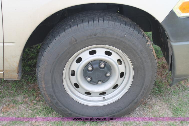 image for item H1563 2011 Dodge Ram 1500 Quad Cab pickup truck