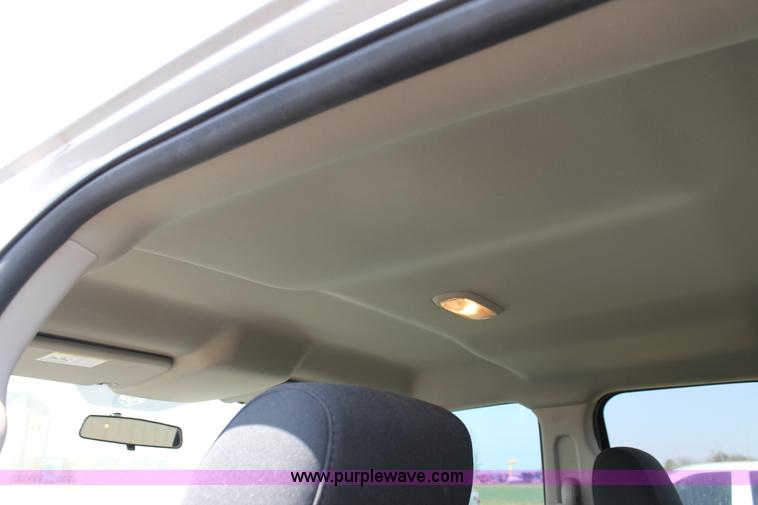 image for item H1563 2011 Dodge Ram 1500 Quad Cab pickup truck