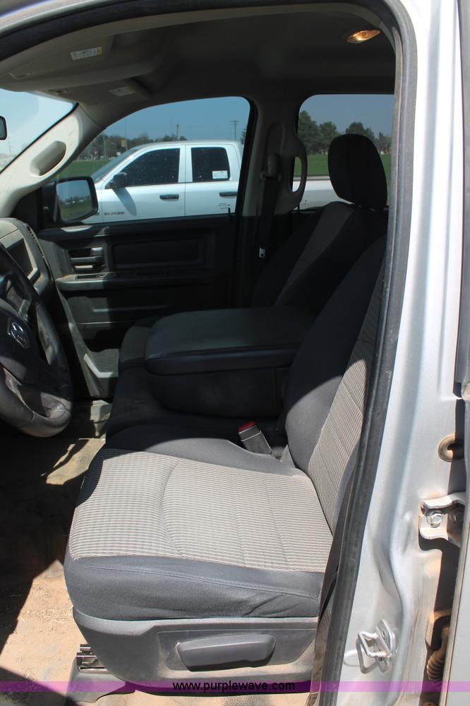 image for item H1563 2011 Dodge Ram 1500 Quad Cab pickup truck