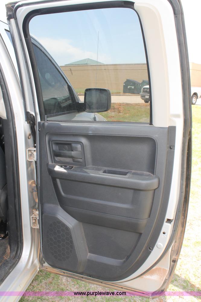 image for item H1563 2011 Dodge Ram 1500 Quad Cab pickup truck