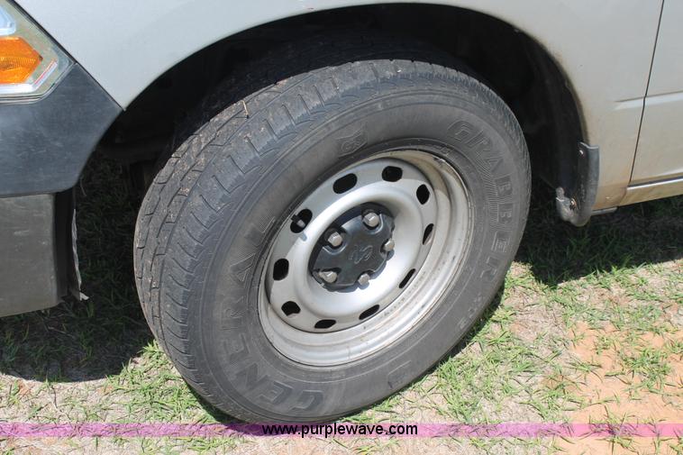 image for item H1564 2011 Dodge Ram 1500 pickup truck