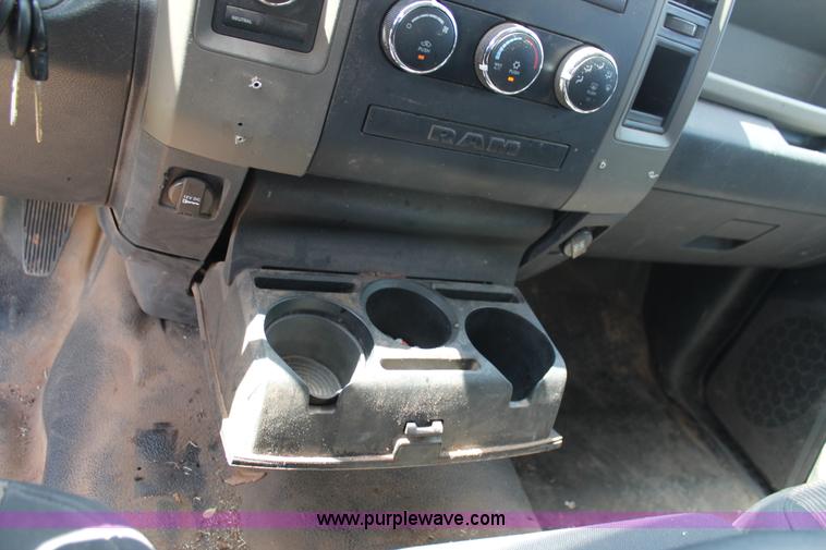 image for item H1564 2011 Dodge Ram 1500 pickup truck