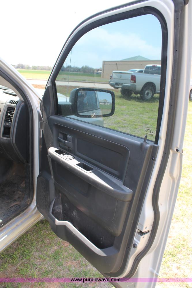 image for item H1564 2011 Dodge Ram 1500 pickup truck