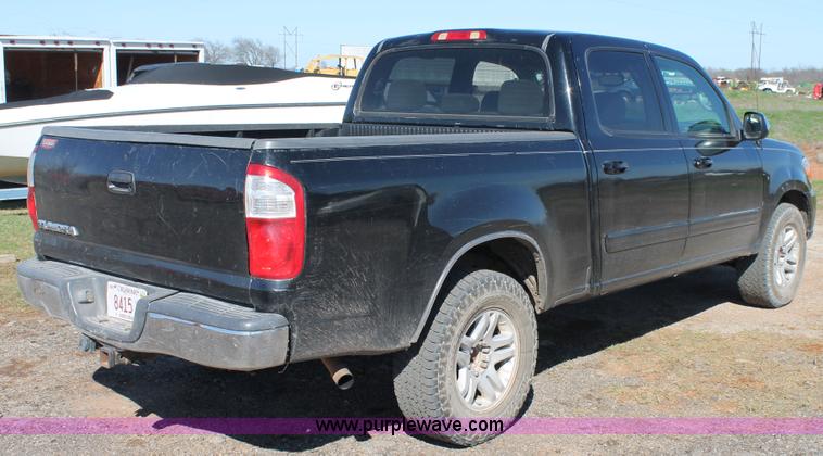 image for item H1568 2005 Toyota Tundra SR5 Double Cab pickup truck