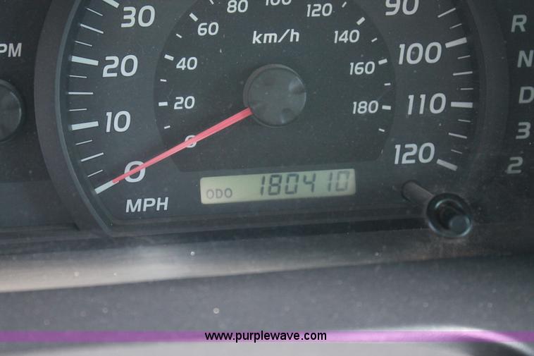 image for item H1568 2005 Toyota Tundra SR5 Double Cab pickup truck