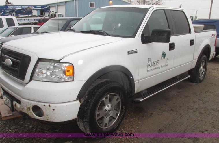 image for item H4700 2007 Ford F150 FX4 SuperCab pickup truck