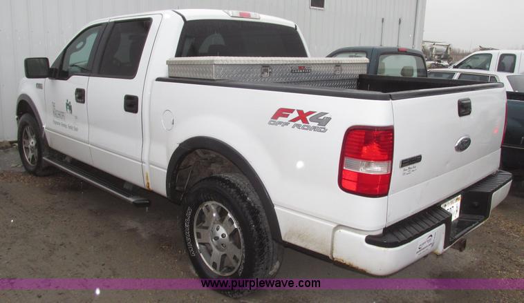 image for item H4700 2007 Ford F150 FX4 SuperCab pickup truck