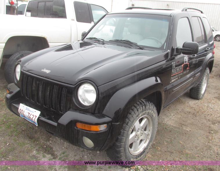 image for item H4702 2003 Jeep Liberty Limited SUV