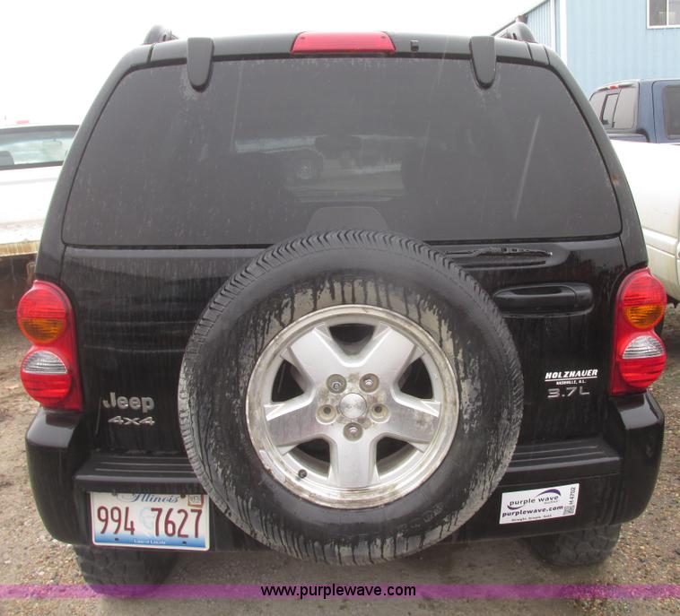 image for item H4702 2003 Jeep Liberty Limited SUV